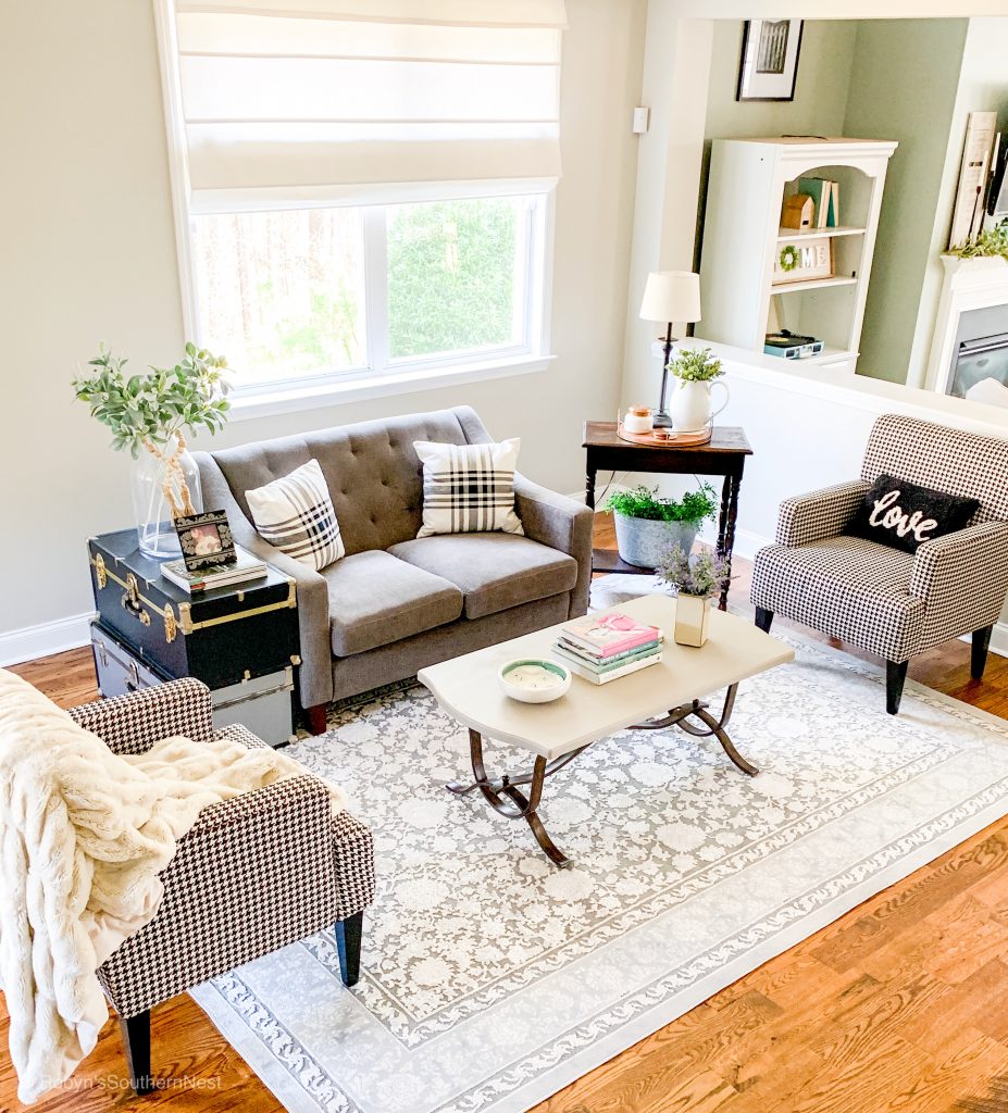 Living Room Spring Refresh • Robyn's Southern Nest