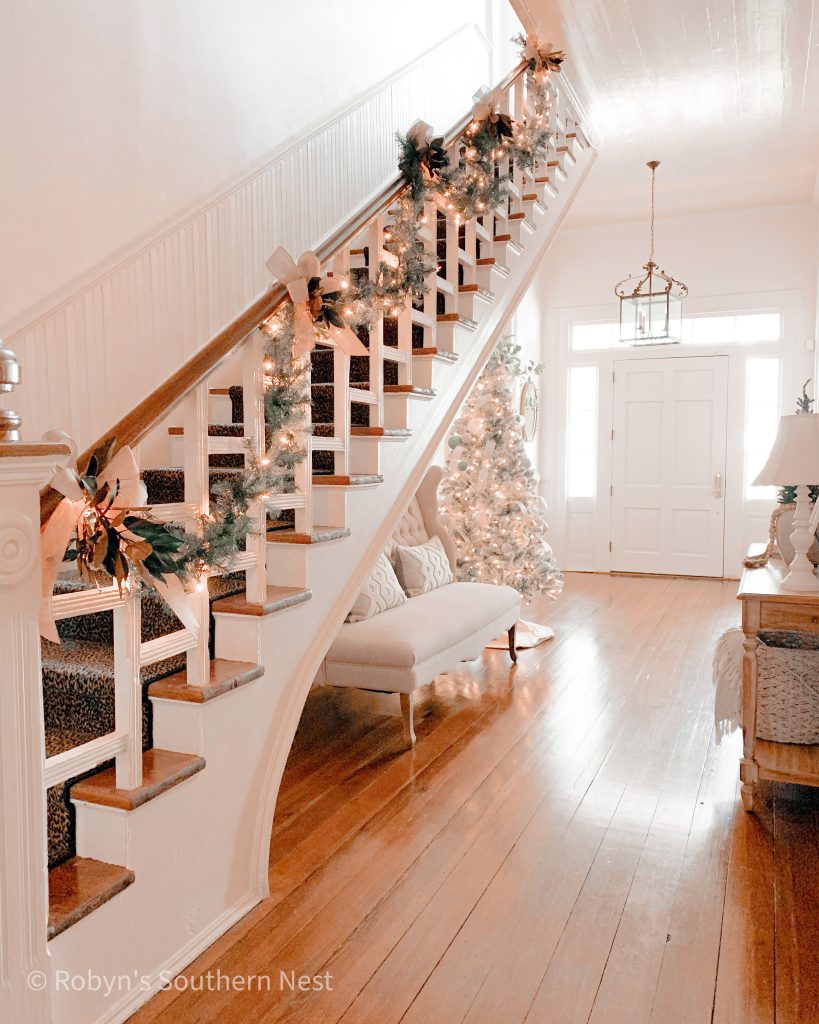 Christmas House Tour • Robyn's Southern Nest